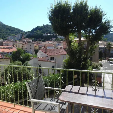 Apartment Confortable 3* - 2 Pers, Balcon, Parking, Centre-ville Amelie-les-bains, A 600m Des Cures - Fr-1-703-69 Amelie-les-Bains-Palalda