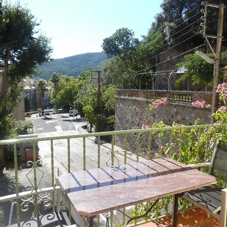 Daire Confortable 2 Pers Avec Balcon Et Parking, Proche Centre Amelie-les-bains - Fr-1-703-69 Amélie-les-Bains-Palalda