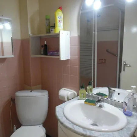 Confortable 3* - 2 Pers, Balcon, Parking, Centre-ville Amelie-les-bains, A 600m Des Cures - Fr-1-703-69 Apartment Amelie-les-Bains-Palalda